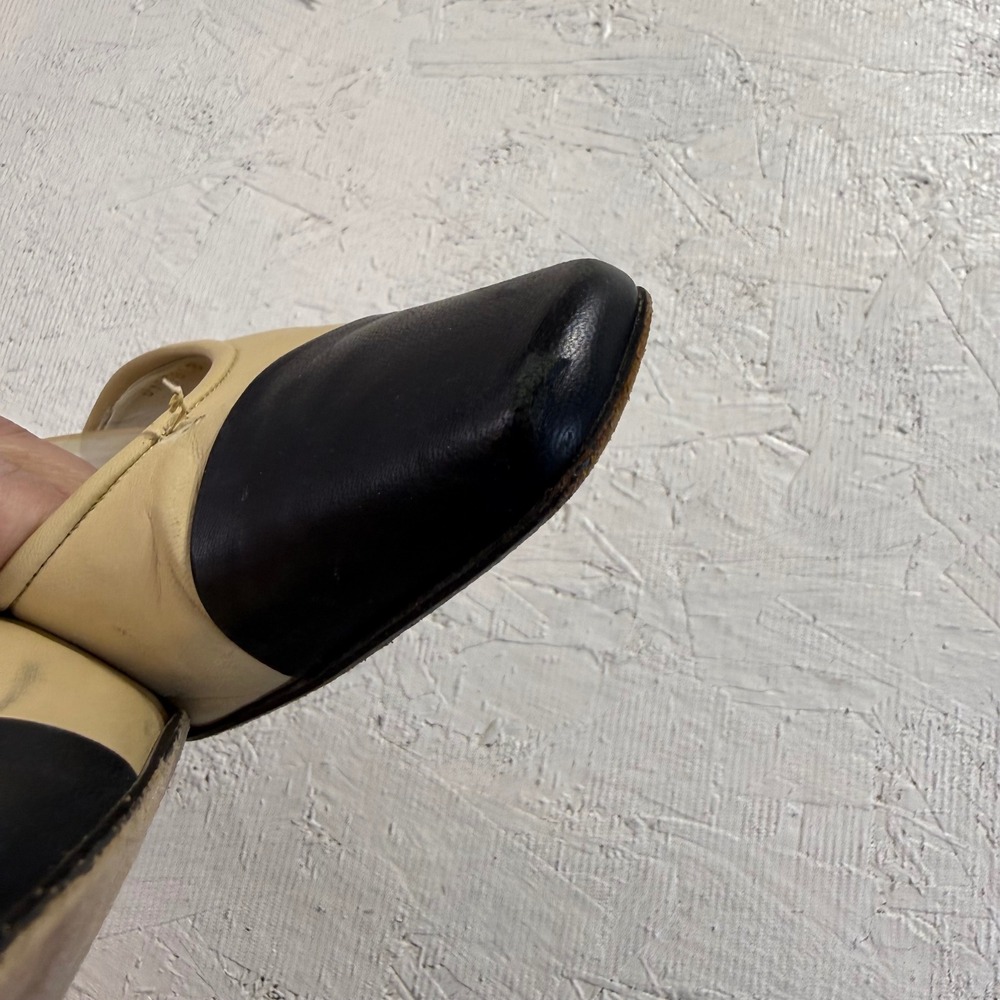 Vintage Delman Leather Mule Heels 6.5M Beige Black Square Toe Bow READ - Picture 10 of 10